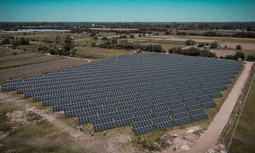 Comenzaron en Loma Verde las obras complementarias para la inauguración del primer parque solar municipal de la Argentina