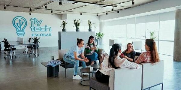 Polo Tecnológico FlyTech: el coworking municipal de Escobar ya funciona en el edificio Boero Office